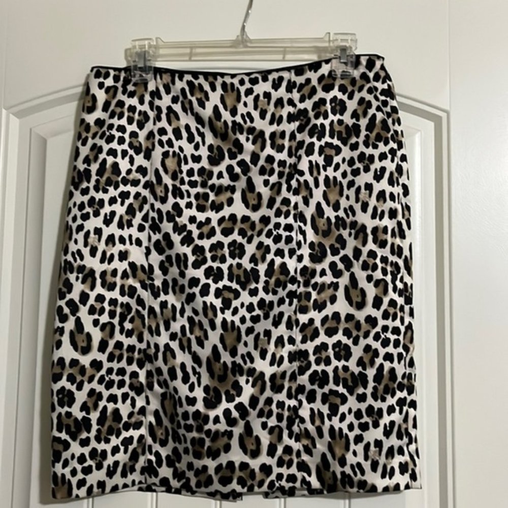 White House Black Market Leopard Skirt Size 8